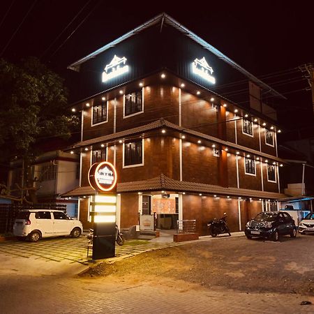 Kovilakam Achutham Hotel Guruvāyūr Екстериор снимка